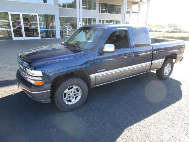 2002 Chevrolet Silverado 1500 LS