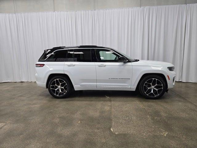 2025 Jeep Grand Cherokee GRAND CHEROKEE SUMMIT RESERVE 4X4