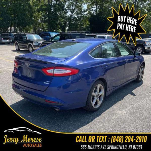 2015 Ford Fusion SE