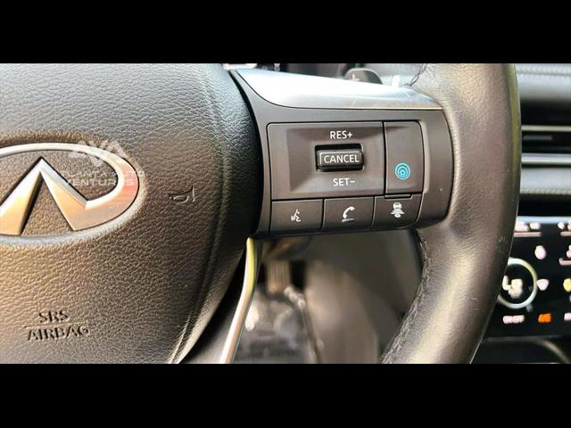 2022 INFINITI QX60 LUXE AWD