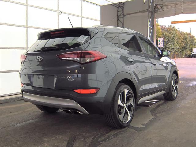 2017 Hyundai Tucson Sport 4