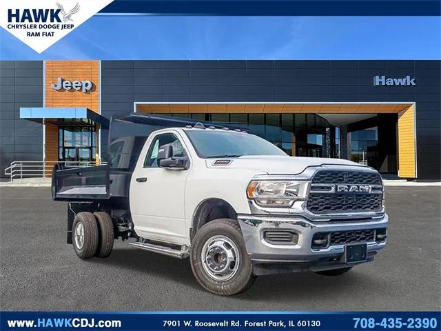 2024 RAM Ram 3500 Chassis Cab RAM 3500 TRADESMAN CHASSIS REGULAR CAB 4X4 60 CA