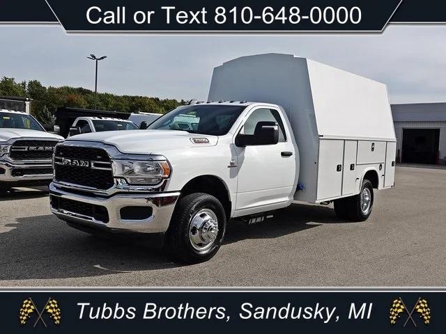 2024 RAM Ram 3500 Chassis Cab RAM 3500 TRADESMAN CHASSIS REGULAR CAB 4X4 84 CA