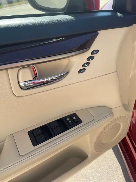 2013 Lexus ES 350 4dr Sdn