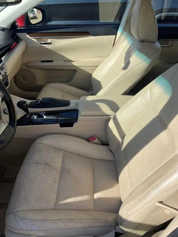 2013 Lexus ES 350 4dr Sdn