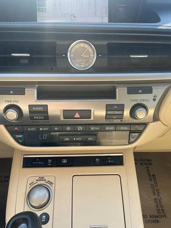 2013 Lexus ES 350 4dr Sdn