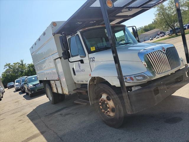 2018 International Durastar 4300 CHIPPER TRUCK 11