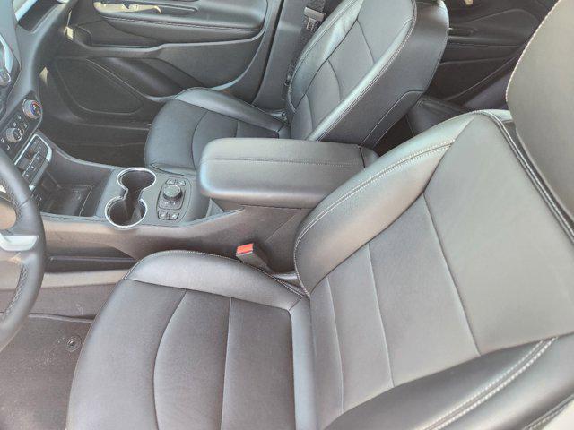 2024 GMC Terrain AWD SLT