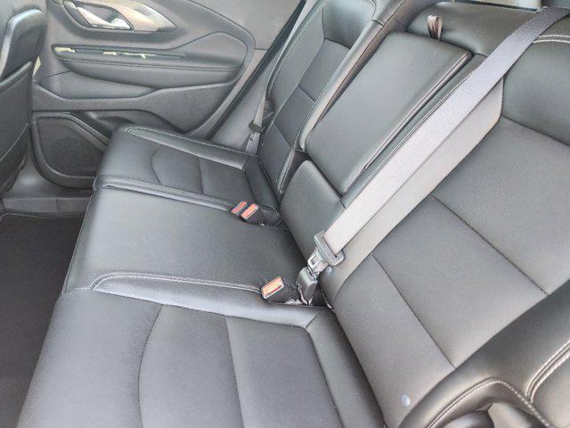 2024 GMC Terrain AWD SLT