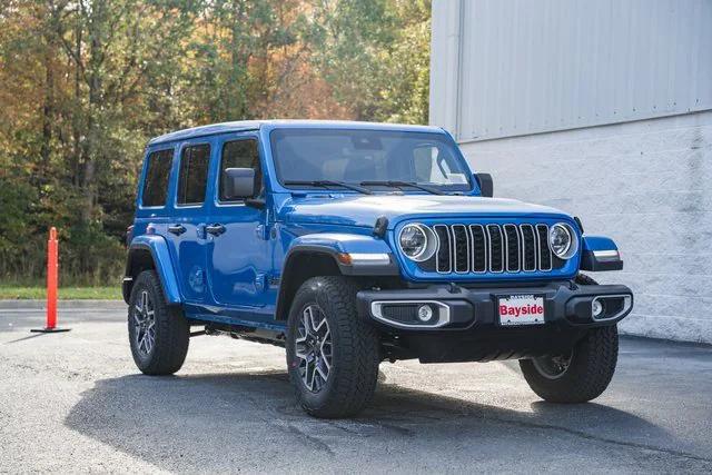 2025 Jeep Wrangler WRANGLER 4-DOOR SAHARA