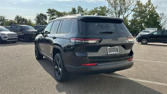 2025 Jeep Grand Cherokee GRAND CHEROKEE L ALTITUDE X 4X4