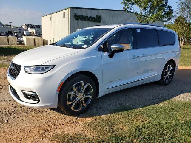 2025 Chrysler Pacifica PACIFICA PINNACLE