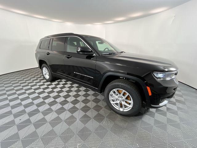 2025 Jeep Grand Cherokee GRAND CHEROKEE L LAREDO X 4X2