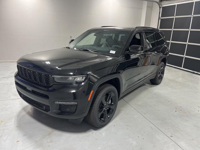 2025 Jeep Grand Cherokee GRAND CHEROKEE L LIMITED 4X2