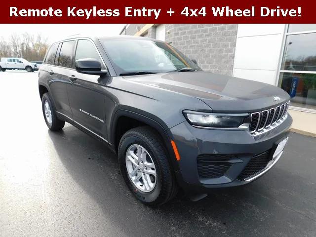 2025 Jeep Grand Cherokee GRAND CHEROKEE LAREDO 4X4