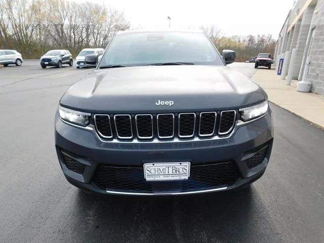 2025 Jeep Grand Cherokee GRAND CHEROKEE LAREDO 4X4