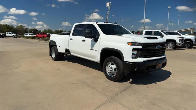 2024 Chevrolet Silverado 3500HD 4WD Crew Cab Long Bed Work Truck