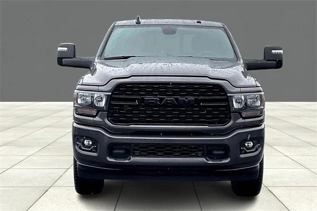 2024 RAM 3500 Big Horn Crew Cab 4x4 8 Box