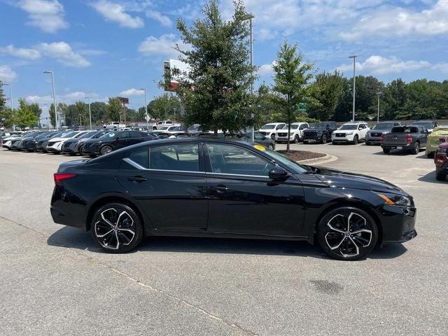 2023 Nissan Altima SR Intelligent AWD