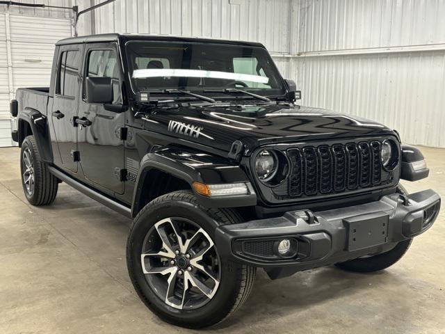 2024 Jeep Gladiator