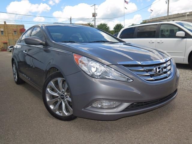 2011 Hyundai Sonata SE 2011 Hyundai Sonata SE