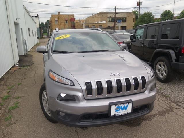 2017 Jeep Cherokee Latitude 4x4 2017 Jeep Cherokee Latitude 4x4