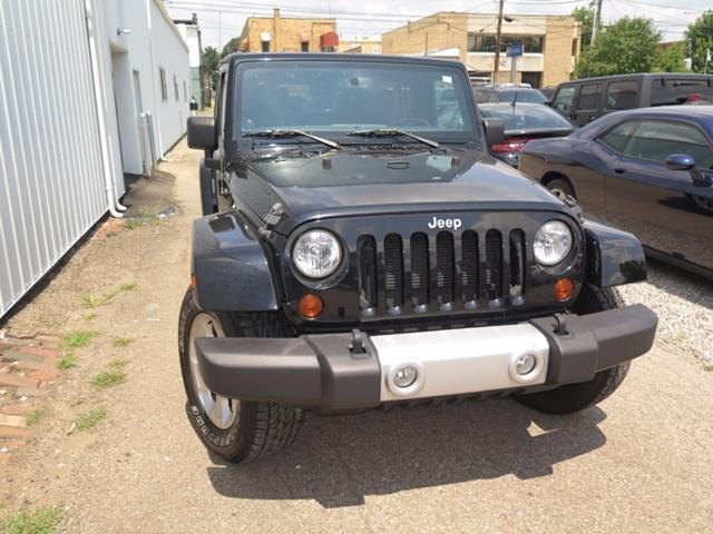 2013 Jeep Wrangler Unlimited Sahara 2013 Jeep Wrangler Unlimited Sahara