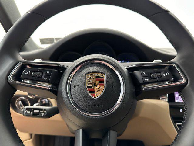 2025 Porsche Macan Macan