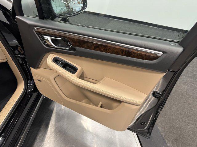 2025 Porsche Macan Macan