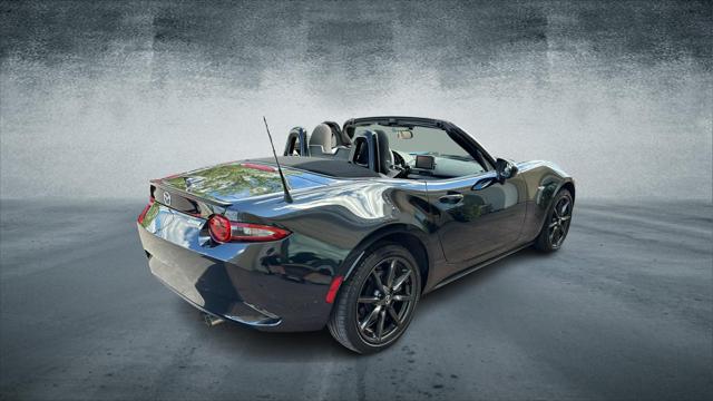 2016 Mazda MX-5 Miata Club 3