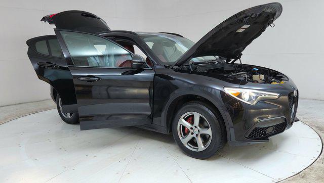 2020 Alfa Romeo Stelvio RWD