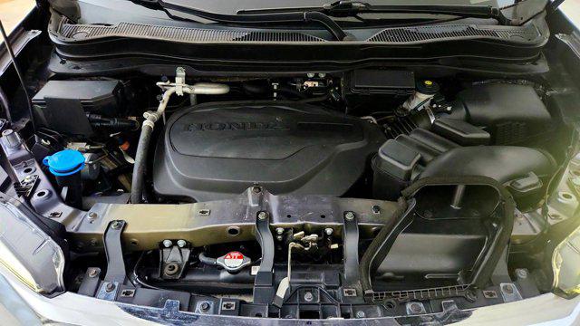 2020 Honda Pilot 2WD Touring 8 Passenger