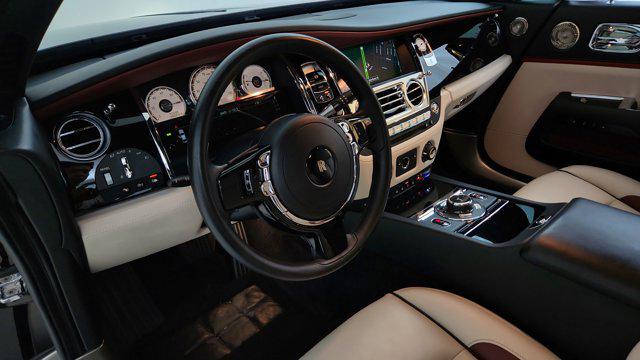 2019 Rolls-Royce Wraith Coupe