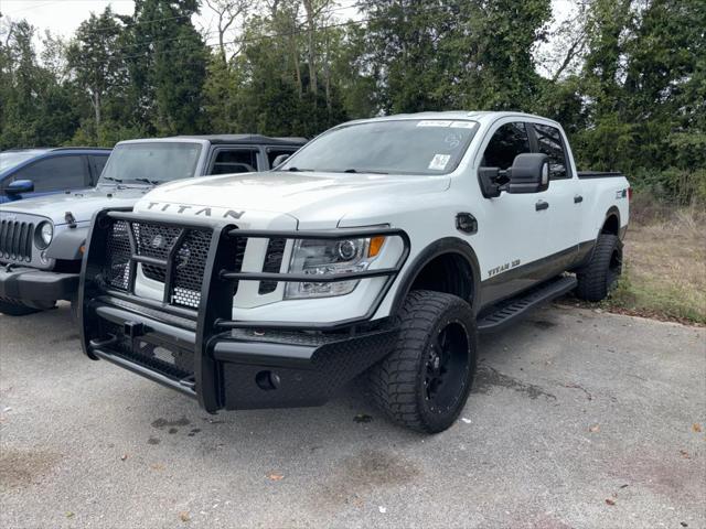 2017 Nissan TITAN XD