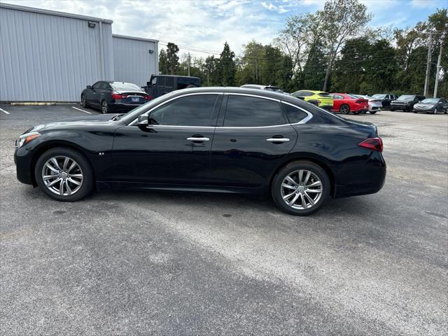 2019 Infiniti Q70