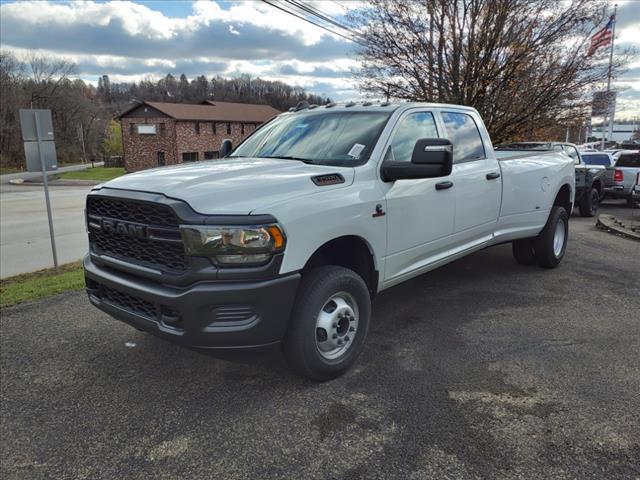 2024 RAM Ram 3500 RAM 3500 TRADESMAN CREW CAB 4X4 8 BOX