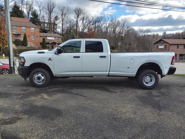 2024 RAM Ram 3500 RAM 3500 TRADESMAN CREW CAB 4X4 8 BOX