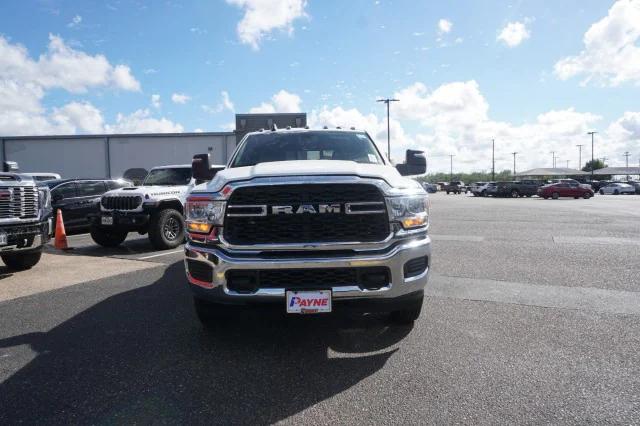 2024 RAM Ram 3500 RAM 3500 TRADESMAN CREW CAB 4X4 8 BOX