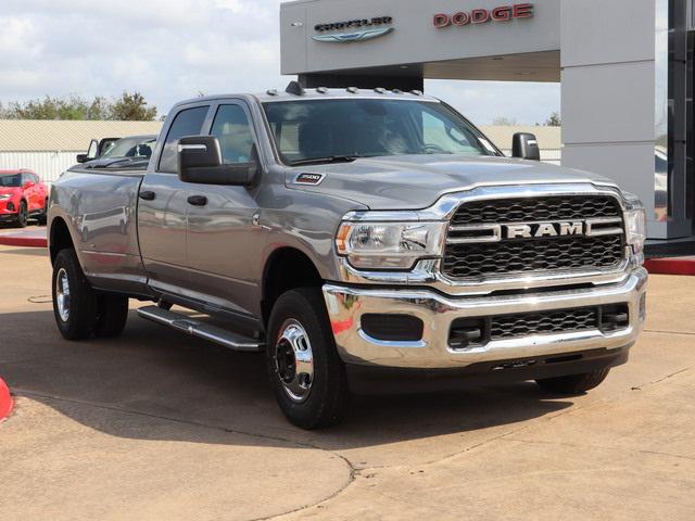 2024 RAM Ram 3500 RAM 3500 TRADESMAN CREW CAB 4X4 8 BOX