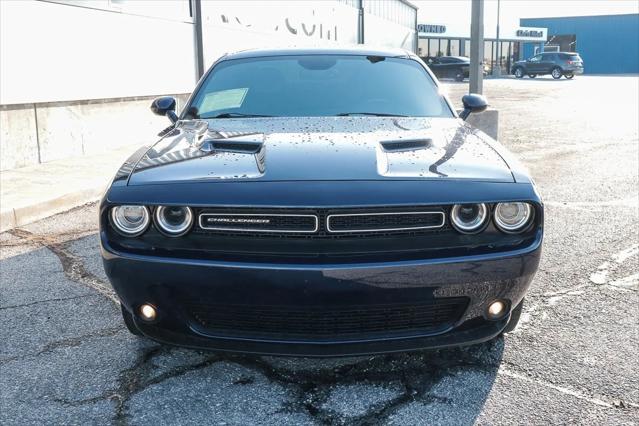 2016 Dodge Challenger SXT Plus