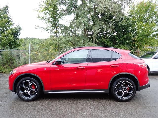 2024 Alfa Romeo Stelvio STELVIO Ti AWD