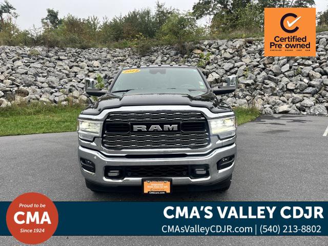 2022 RAM 3500 Limited Crew Cab 4x4 8 Box