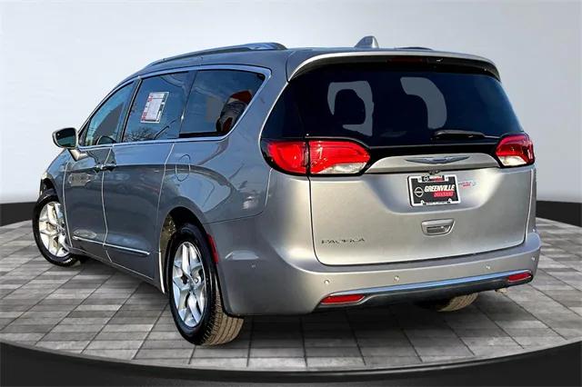 2020 Chrysler Pacifica Touring L Plus