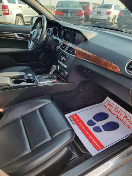 2012 Mercedes-Benz C-CLASS C 300 Luxury 4MATIC