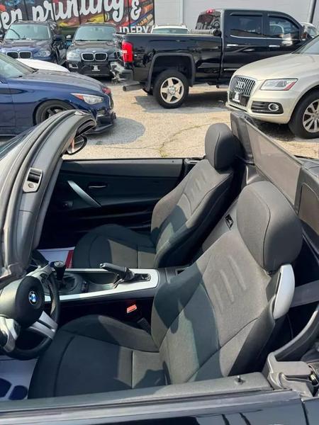 2005 BMW Z4 2.5i