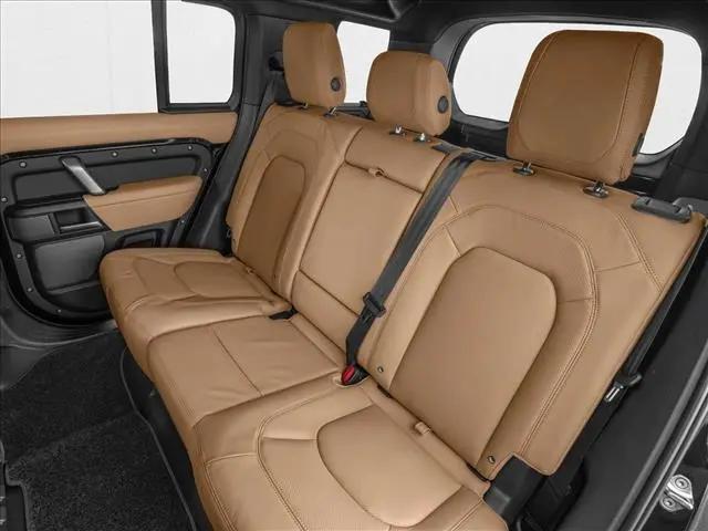 2024 Land Rover Defender 110 P300