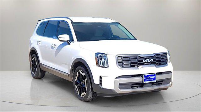 2023 Kia Telluride S