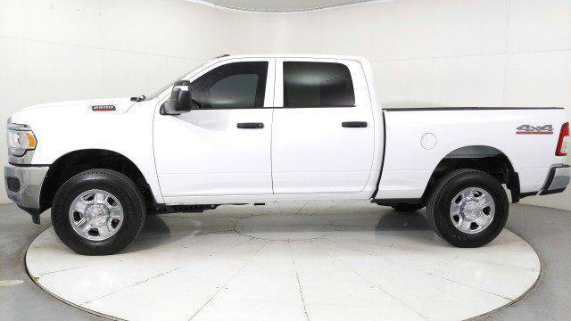 2024 RAM 2500 Tradesman Crew Cab 4x4 64 Box