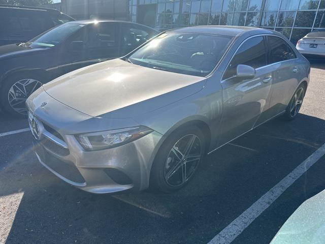 2019 Mercedes-Benz A 220