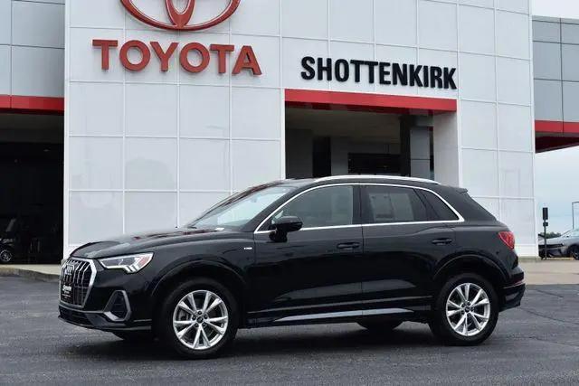 2023 Audi Q3 Premium 45 TFSI S line quattro Tiptronic for sale in Quincy, IL
